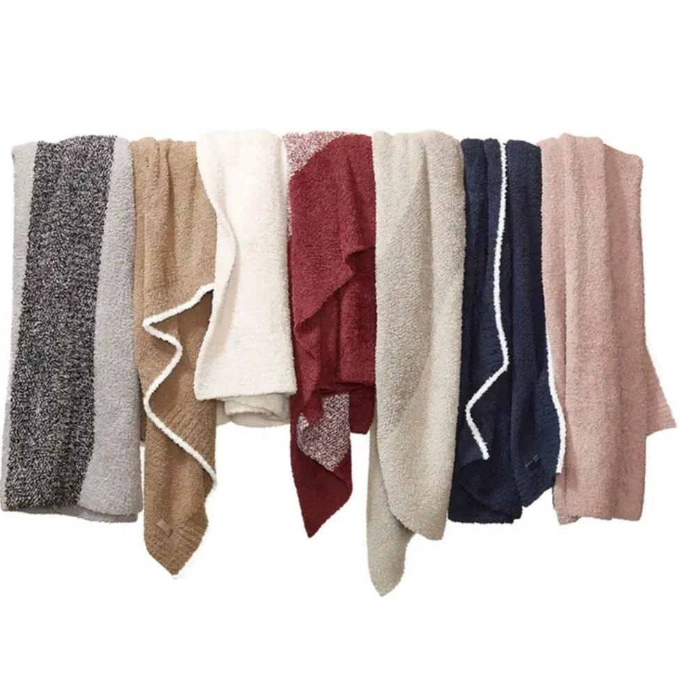 NWT Luxe Barefoot Dreams cozychic rib trim throw - charcoal/white
